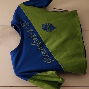 Seattle Sounders half shirt. New.